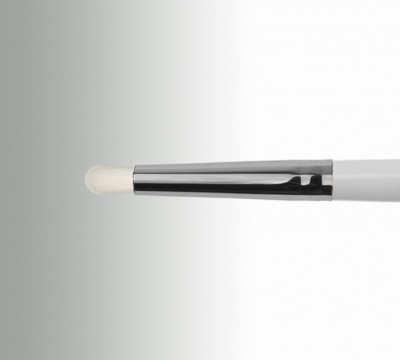 Кисть Roubloff Moonlight 205 цилиндрическая из синтетики для теней 