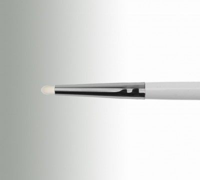 Кисть Roubloff Moonlight 206 цилиндрическая из синтетики для теней 